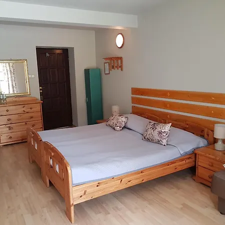 Nocleg ze śniadaniem Osada Leśna Zamordeje Mazury *